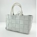 Сумка Bottega Veneta Arco Tote R2466