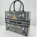 Сумка Christian Dior Book Tote R2350