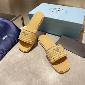 Шлепанцы Prada F5672